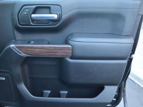 Used 2021 Chevrolet Silverado 1500 High Country w/ Safety Package II image 24