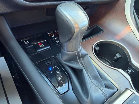 Used 2020 Lexus RX 350L FWD image 46