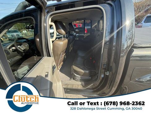 Used 2019 Nissan Frontier PRO-4X w/ Pro-4x Luxury Package image 16