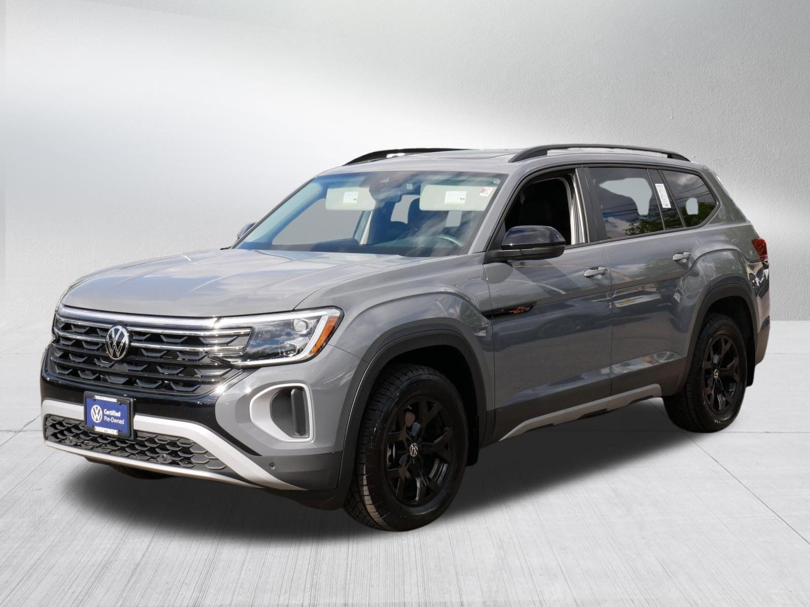 Certified 2026 Volkswagen Atlas Peak Edition AWD/4WD image 5