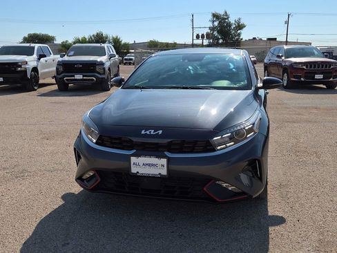 Used 2024 Kia Forte GT-Line w/ GT-Line Premium Package FWD image 3