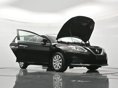 Used 2018 Nissan Sentra S FWD image 50