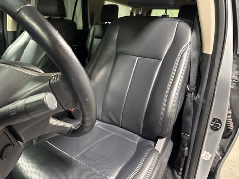 Used 2024 Ford Expedition Max XLT AWD/4WD image 18