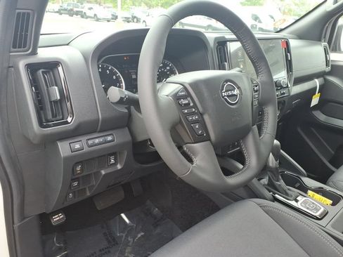 New 2026 Nissan Frontier SV AWD/4WD image 14