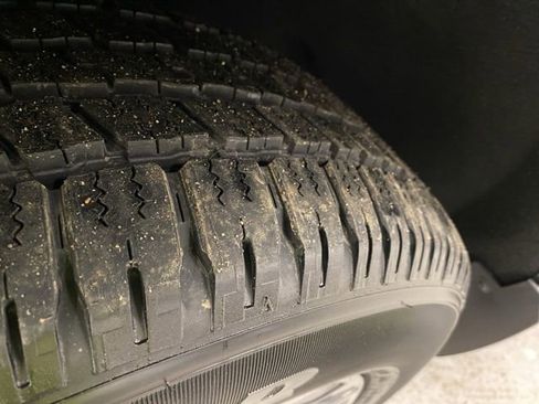 Used 2022 Chevrolet Tahoe Z71 w/ Luxury Package image 30