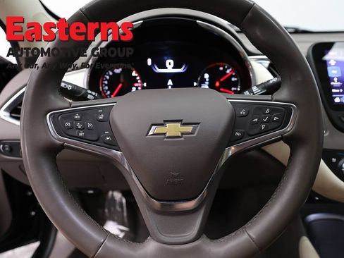 Used 2024 Chevrolet Malibu LT FWD image 10