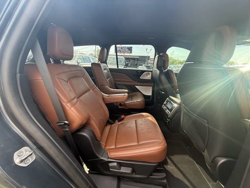 Used 2022 Lincoln Aviator Reserve w/ Equipment Group 201A AWD/4WD image 20