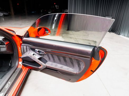 Used 2018 Porsche 911 GT3 image 66