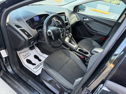 Used 2013 Ford Focus SE FWD image 36