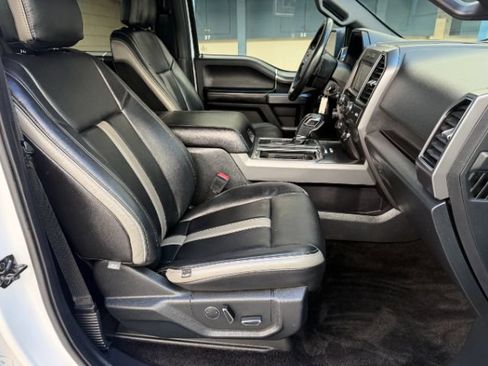 Used 2018 Ford F150 XLT w/ Equipment Group 302A Luxury AWD/4WD image 16