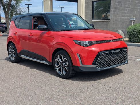 Used 2025 Kia Soul EX image 34