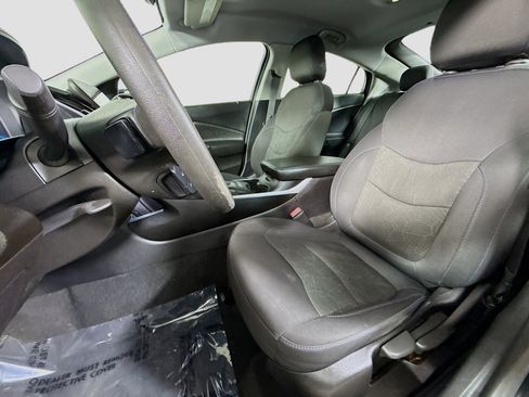 Used 2018 Chevrolet Volt LT image 22