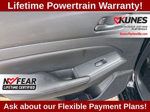 Used 2024 Nissan Altima 2.5 SV AWD/4WD image 34