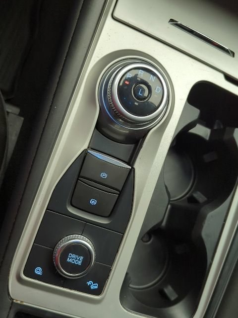 Used 2023 Ford Explorer XLT AWD/4WD image 25