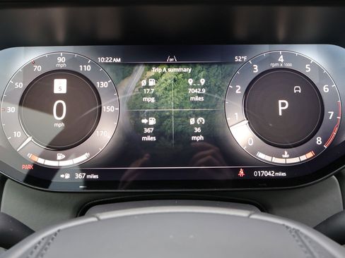 Certified 2025 Land Rover Range Rover SE AWD/4WD image 18