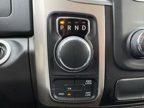 Used 2016 RAM 1500 Classic SLT image 25