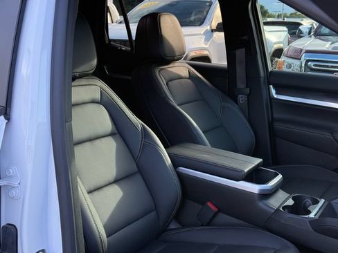 Used 2026 GMC Terrain Elevation w/ Elevation Premium Package AWD/4WD image 20