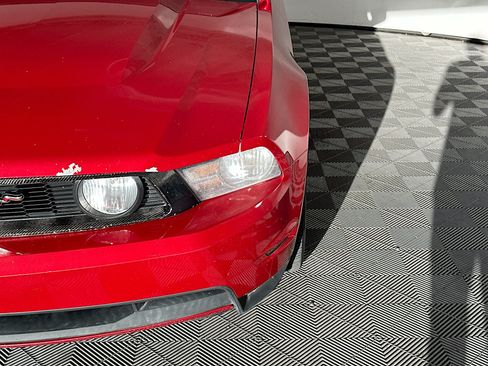 Used 2011 Ford Mustang GT Premium w/ Comfort Pkg RWD image 9
