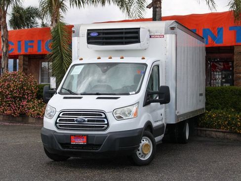 Used 2015 Ford Transit 350 156 DRW w/ Interior Upgrade Package RWD image 4