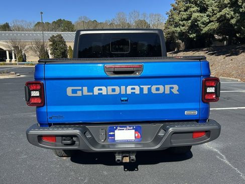 Used 2023 Jeep Gladiator Overland w/ Popular Equipment Package image 20