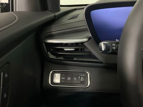 New 2026 Buick Enclave Sport Touring w/ Power Package FWD image 26