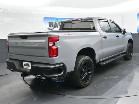 Used 2024 Chevrolet Silverado 1500 LT Trail Boss w/ Convenience Package II AWD/4WD image 5