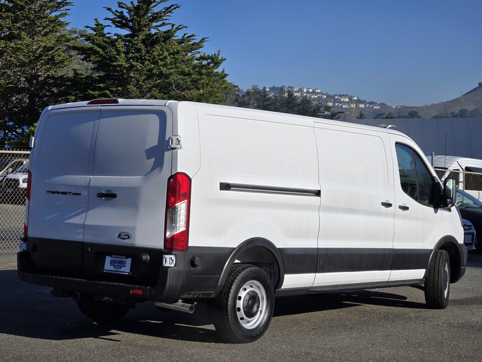 New 2026 Ford Transit 250 Low Roof RWD image 4