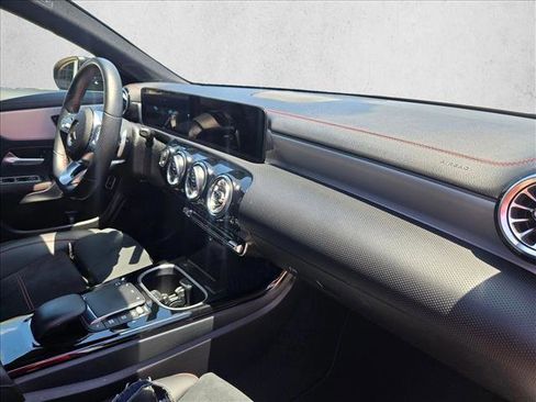 Used 2023 Mercedes-Benz CLA 250 image 20
