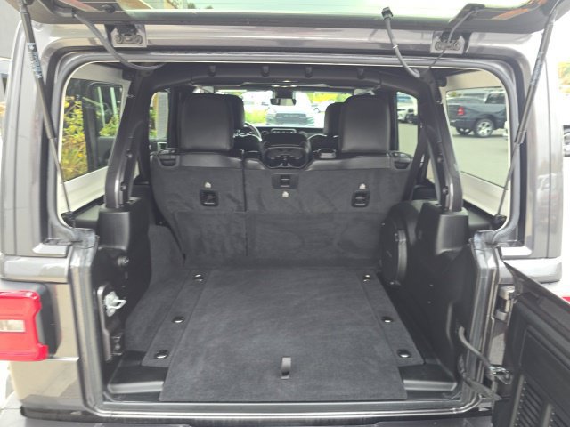 Certified 2021 Jeep Wrangler Unlimited Sahara AWD/4WD image 30