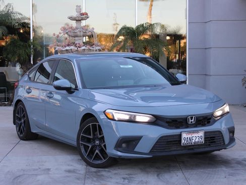 Used 2022 Honda Civic Sport Touring image 1
