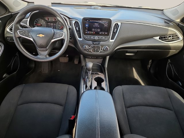 Used 2022 Chevrolet Malibu LT FWD image 13