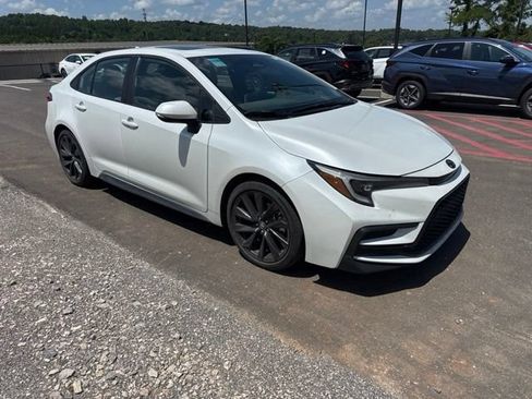 Used 2023 Toyota Corolla XSE FWD image 1