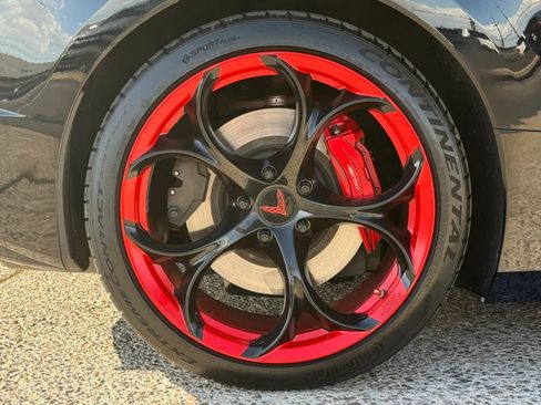 Used 2023 Chevrolet Corvette Stingray Preferred Cpe w/ Z51 Performance Package RWD image 24
