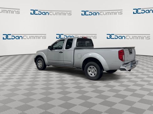 Used 2013 Nissan Frontier S w/ S Preferred Pkg image 6