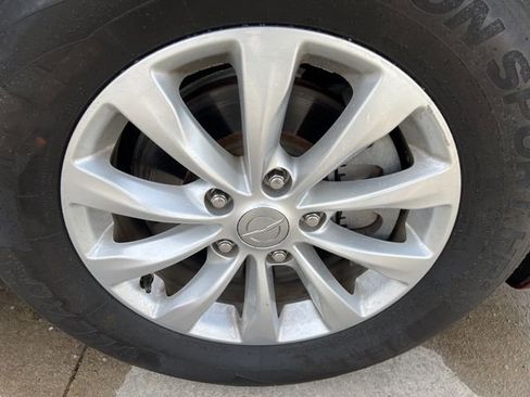 Certified 2019 Chrysler Pacifica Touring-L image 7