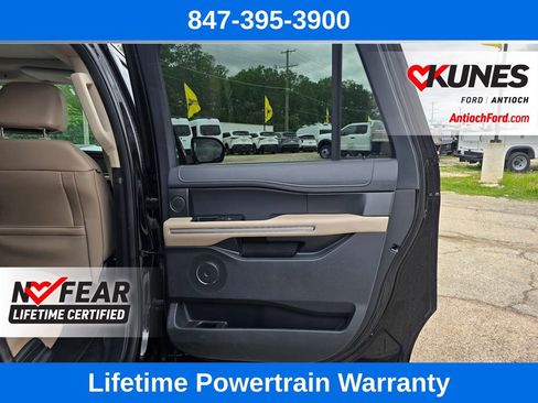 Used 2024 Ford Expedition Max Limited AWD/4WD image 25