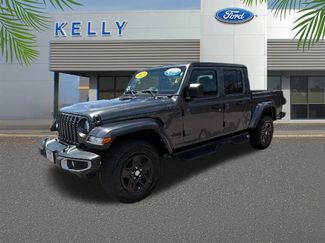 Used 2023 Jeep Gladiator Sport AWD/4WD video 1