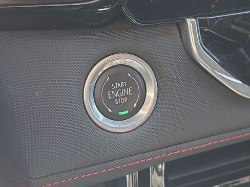 Certified 2024 Chevrolet Colorado Z71 w/ Z71 Convenience Package 2 image 17