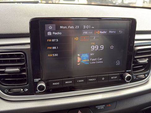 Used 2021 Kia Rio S image 19