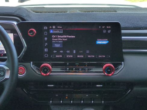 Used 2024 GMC Canyon Elevation w/ Trailering Package image 17