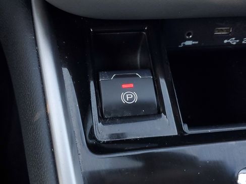 Used 2020 Subaru Outback Limited w/ Popular Package #2 image 29