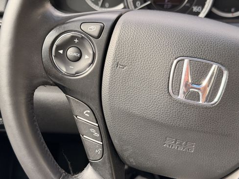 Used 2015 Honda Accord EX-L image 21