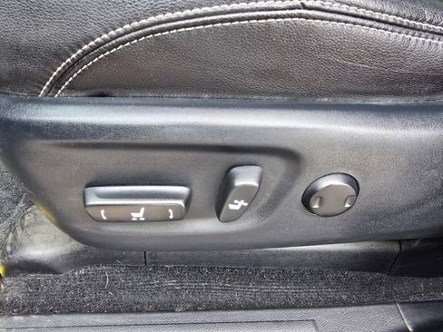 Used 2016 Toyota 4Runner SR5 Premium image 14