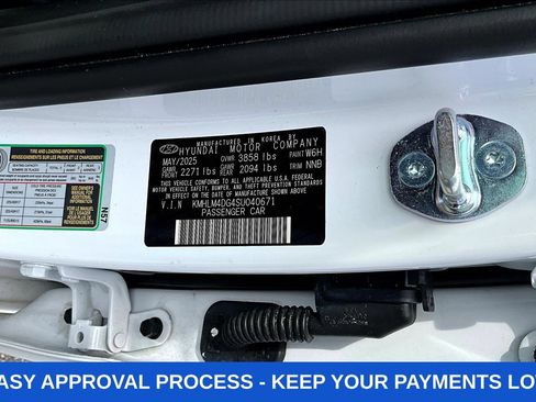 Used 2023 Hyundai Santa Fe SEL w/ Premium Package FWD image 22
