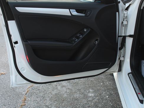 Used 2015 Audi A4 2.0T Premium w/ Audi MMI Navigation image 12