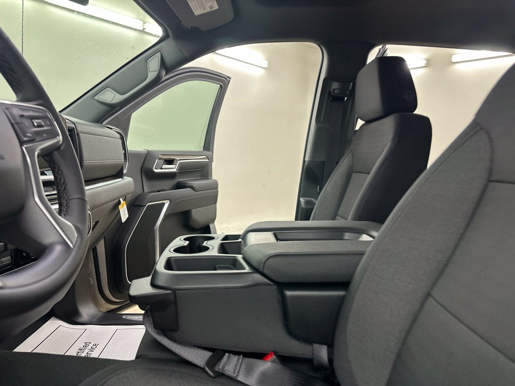New 2026 Chevrolet Silverado 1500 RST AWD/4WD image 33