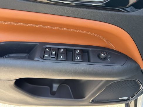 New 2025 Jeep Compass Limited w/ Elite Group image 11