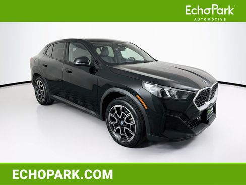 Used 2025 BMW X2 xDrive28i AWD/4WD image 1
