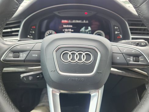 Used 2023 Audi Q7 3.0T Premium Plus AWD/4WD image 7