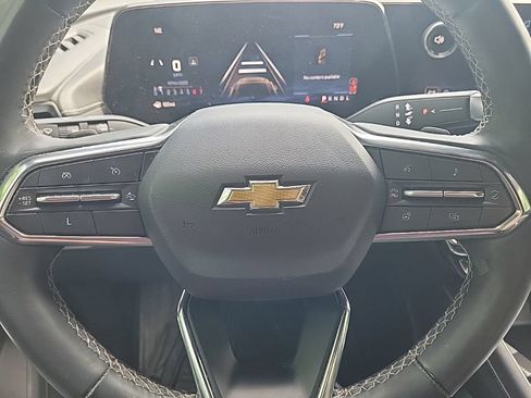 Used 2024 Chevrolet Traverse LS FWD image 14